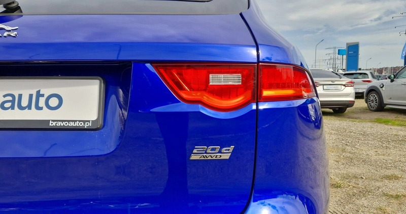Jaguar F-Pace cena 114900 przebieg: 63225, rok produkcji 2018 z Sława małe 436
